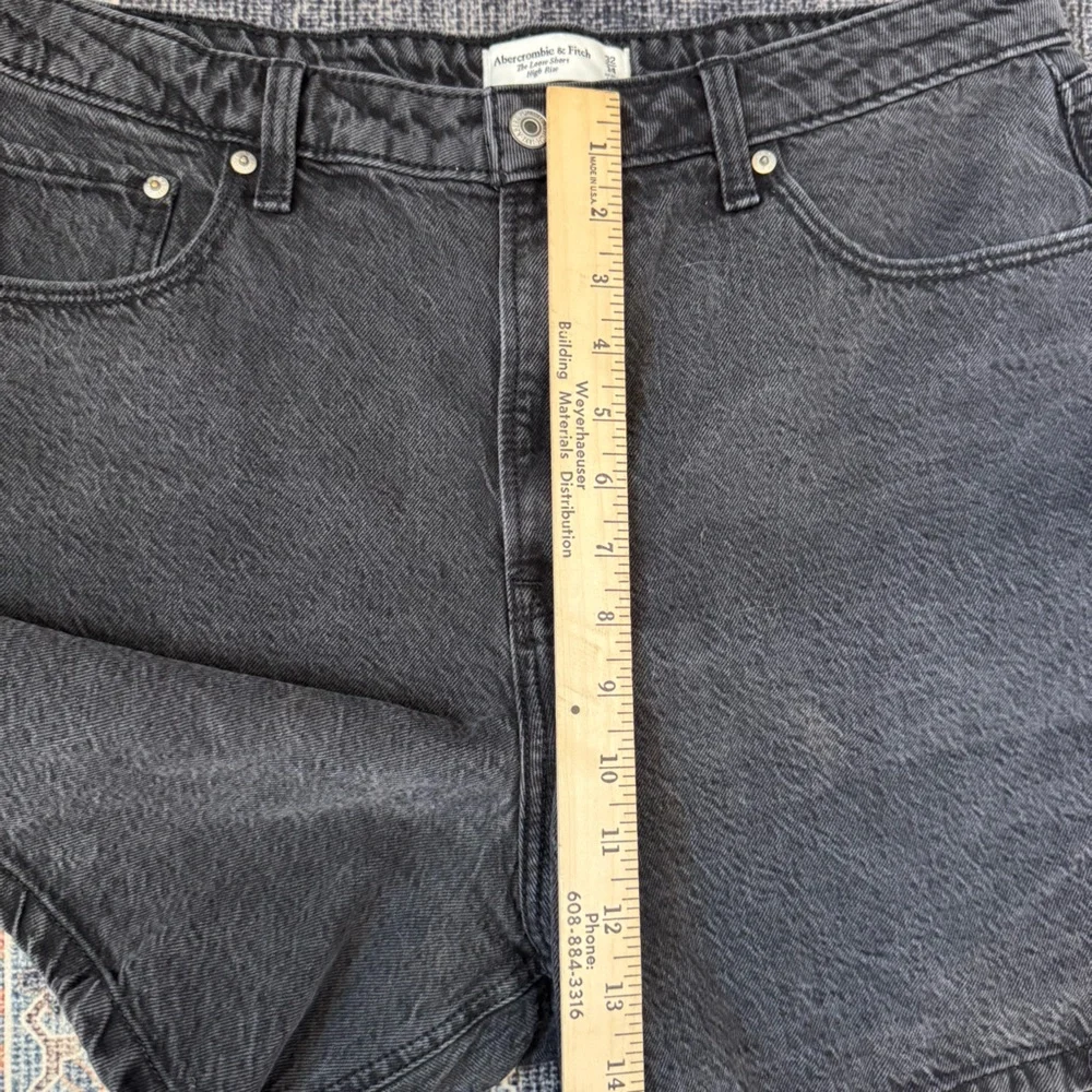 Abercrombie & Fitch The Loose Short High Rise Curve Love Black Denim Shorts 14 - Picture 11 of 12